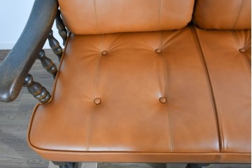 中古　超美品　使用感ほぼなし　飛騨産業　キツツキ　PROVINCIAL(プロヴィンシャル)シリーズ　3人掛けレザーソファ 　定価約90万円相当　(R-085376)