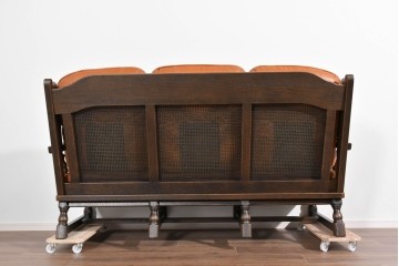 中古　超美品　使用感ほぼなし　飛騨産業　キツツキ　PROVINCIAL(プロヴィンシャル)シリーズ　3人掛けレザーソファ 　定価約90万円相当　(R-085376)