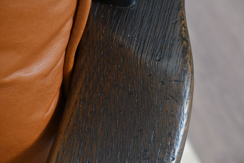 中古　超美品　使用感ほぼなし　飛騨産業　キツツキ　PROVINCIAL(プロヴィンシャル)シリーズ　3人掛けレザーソファ 　定価約90万円相当　(R-085376)