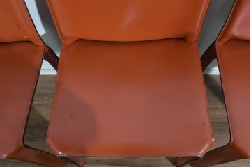 中古　Cassina(カッシーナ)　412 CAB(キャブ)　MARIO BELLINI(マリオ・ベリーニ)　端正なフォルムが魅力のアームレスチェア5脚　現行定価約150万円相当　(R-085377)