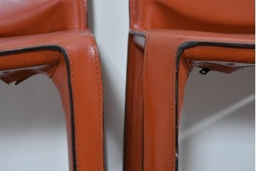 中古　Cassina(カッシーナ)　412 CAB(キャブ)　MARIO BELLINI(マリオ・ベリーニ)　端正なフォルムが魅力のアームレスチェア5脚　現行定価約150万円相当　(R-085377)