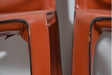 中古　Cassina(カッシーナ)　412 CAB(キャブ)　MARIO BELLINI(マリオ・ベリーニ)　端正なフォルムが魅力のアームレスチェア5脚　現行定価約150万円相当　(R-085377)