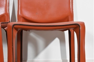 中古　Cassina(カッシーナ)　412 CAB(キャブ)　MARIO BELLINI(マリオ・ベリーニ)　端正なフォルムが魅力のアームレスチェア5脚　現行定価約150万円相当　(R-085377)