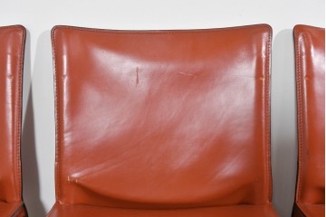 中古　Cassina(カッシーナ)　412 CAB(キャブ)　MARIO BELLINI(マリオ・ベリーニ)　端正なフォルムが魅力のアームレスチェア5脚　現行定価約150万円相当　(R-085377)