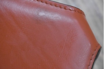 中古　Cassina(カッシーナ)　412 CAB(キャブ)　MARIO BELLINI(マリオ・ベリーニ)　端正なフォルムが魅力のアームレスチェア2脚　セット現行定価約60万円　(R-085377)