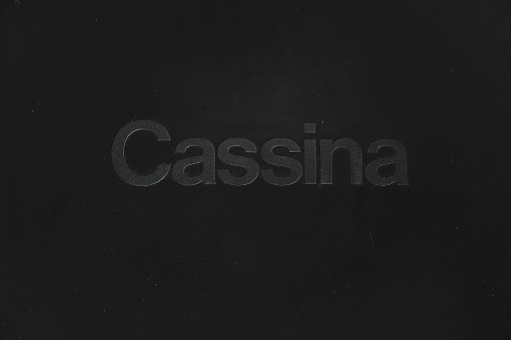 中古　Cassina(カッシーナ)　412 CAB(キャブ)　MARIO BELLINI(マリオ・ベリーニ)　端正なフォルムが魅力のアームレスチェア2脚　セット現行定価約60万円　(R-085377)