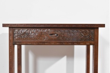 中古　伝統工芸　軽井沢彫り　桜の彫刻が味わいを添えるコンソール　(R-085379)