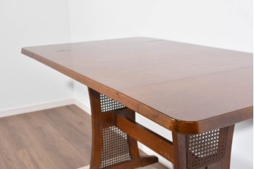 中古　美品　三越家具　カントリーハウス　Brugge(ブルージュ)　編み込みの脚部デザインが涼しげなバタフライテーブル　(R-085383)