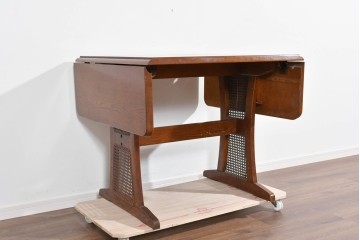 中古　美品　三越家具　カントリーハウス　Brugge(ブルージュ)　編み込みの脚部デザインが涼しげなバタフライテーブル　(R-085383)