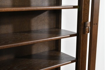 中古　超美品　KASHIWA(柏木工)　WILDERNESS(ウィルダネス)　堅牢な造りと重厚な意匠が魅力のキャビネット　(R-085384)