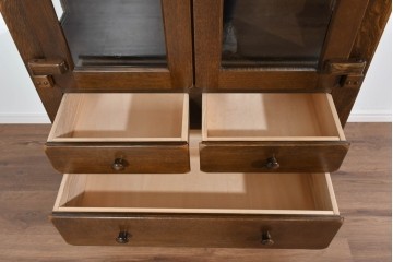 中古　超美品　KASHIWA(柏木工)　WILDERNESS(ウィルダネス)　堅牢な造りと重厚な意匠が魅力のキャビネット　(R-085384)