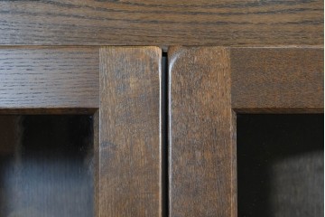 中古　超美品　KASHIWA(柏木工)　WILDERNESS(ウィルダネス)　堅牢な造りと重厚な意匠が魅力のキャビネット　(R-085384)