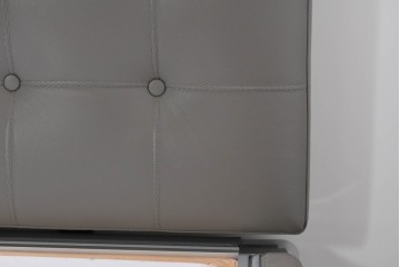 中古　展示品　超美品‼　Cassina(カッシーナ)　 L26 VOLAGE(ヴォラージュ)　ローナロウヘッドボードタイプのベッドフレーム(キングサイズ)　現行定価約260万円相当　(R-085386)