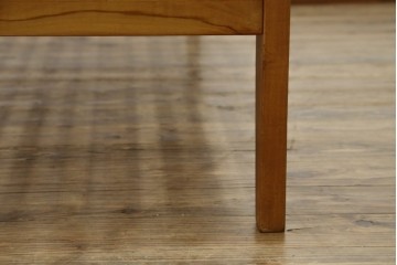 中古　美品　希少な廃番品　チーク無垢材　SCANTEAK(スキャンティーク)　天然木の温もりを感じられるダブルサイズのベッドフレーム　(R-085391)