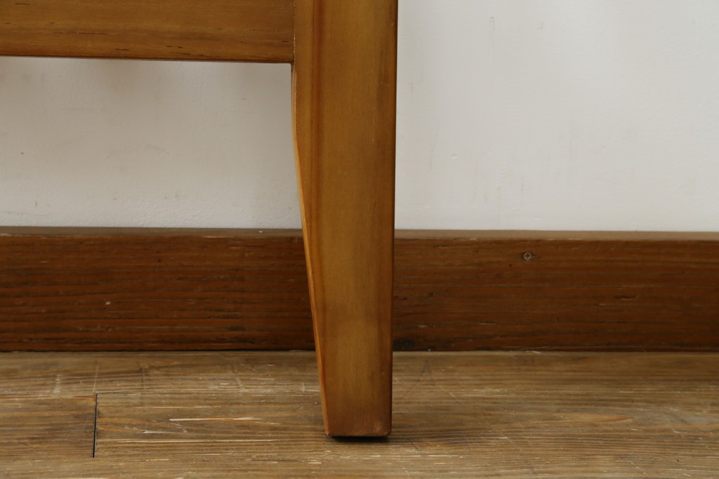 中古　美品　希少な廃番品　チーク無垢材　SCANTEAK(スキャンティーク)　天然木の温もりを感じられるダブルサイズのベッドフレーム　(R-085391)