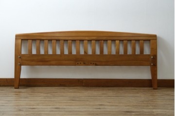 中古　美品　希少な廃番品　チーク無垢材　SCANTEAK(スキャンティーク)　天然木の温もりを感じられるダブルサイズのベッドフレーム　(R-085391)