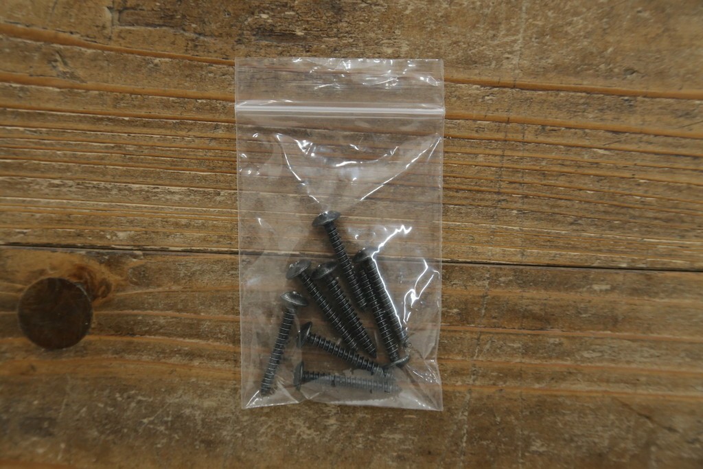 中古　美品　希少な廃番品　チーク無垢材　SCANTEAK(スキャンティーク)　天然木の温もりを感じられるダブルサイズのベッドフレーム　(R-085391)