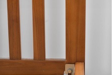 中古　美品　希少な廃番品　チーク無垢材　SCANTEAK(スキャンティーク)　天然木の温もりを感じられるダブルサイズのベッドフレーム　(R-085391)