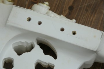 中古　イタリア高級家具　SILIK(シリック)　ロココ調装飾が華やかなキングサイズのベッドフレーム　定価約125万円相当　(R-085394)