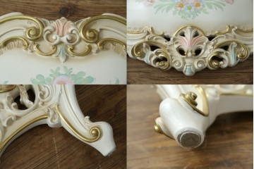 中古　イタリア高級家具　SILIK(シリック)　ロココ調装飾が華やかなキングサイズのベッドフレーム　定価約125万円相当　(R-085394)