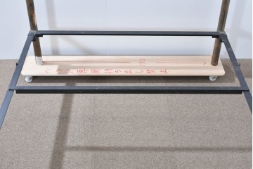 アメリカヴィンテージ　高級品　Brass Beds of Virginia　格調高いポール装飾のダブルサイズベッドフレーム　(R-085398)