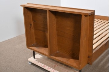 中古　TRUCK FURNITURE(トラックファニチャー)　ナラ材　レンジベッド　素朴な木味が魅力のシングルサイズベッドフレーム　定価約33万円　(R-085399)