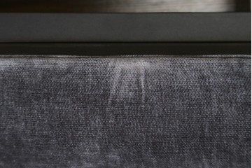 新古　未使用展示品　美品　Armonia(アルモニア)　収納スペースを備えたキングサイズのベッドフレーム　定価約25万円　(R-085400)