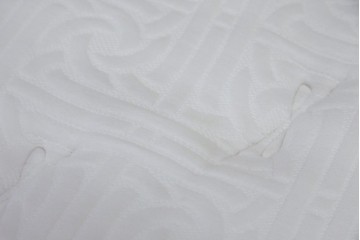 中古　美品　アメリカ　KINGSDOWN(キングスダウン)　REGALIA(レガリア)　Insignia Deluxe(インシグニア デラックス)　極上の寝心地を叶えるセミダブルサイズのマットレス　定価約34万円　(R-085401)