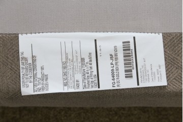 中古　美品　アメリカ　KINGSDOWN(キングスダウン)　REGALIA(レガリア)　Insignia Deluxe(インシグニア デラックス)　極上の寝心地を叶えるセミダブルサイズのマットレス　定価約34万円　(R-085401)