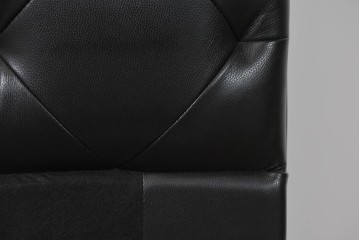 中古　美品　IDC大塚家具　L/S-307(エルエス307)　ボタン留めデザインがエレガントな本革ヘッドボード　定価約17万円　(R-085403)