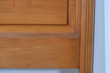 中古　横浜クラシック家具 ダニエル(Daniel)　面取り装飾の柔らかな曲線が魅力のヘッドボード　(R-085404)