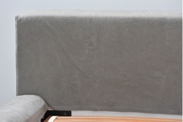 中古　イタリア　フレックスフォルム(Flexform)　日本ベッド製マットレス付き　上質なファブリック張りのキングサイズベッド　定価約95万円　(R-085406)