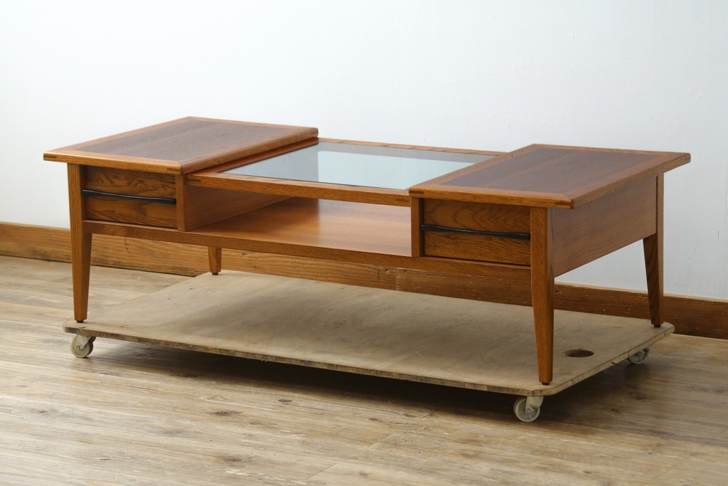 中古　美品　ACME Furniture(アクメ ファニチャー)　JETTY(ジェッティ)　見せる収納が楽しめるガラス天板のコーヒーテーブル　定価約12万円　(R-085408)