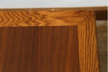 中古　美品　ACME Furniture(アクメ ファニチャー)　JETTY(ジェッティ)　見せる収納が楽しめるガラス天板のコーヒーテーブル　定価約12万円　(R-085408)