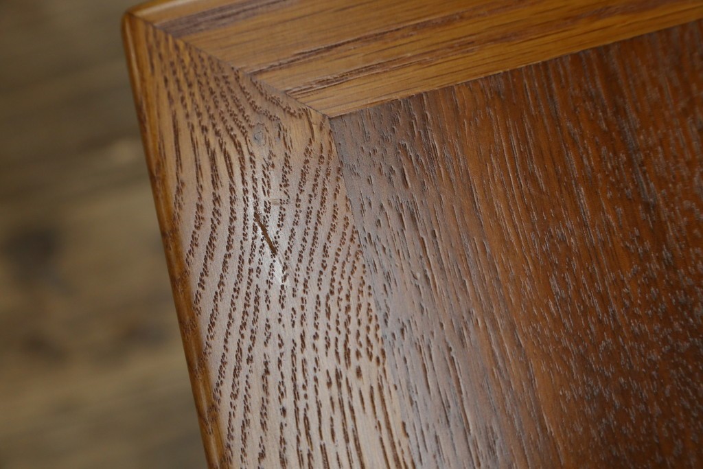 中古　美品　ACME Furniture(アクメ ファニチャー)　JETTY(ジェッティ)　見せる収納が楽しめるガラス天板のコーヒーテーブル　定価約12万円　(R-085408)