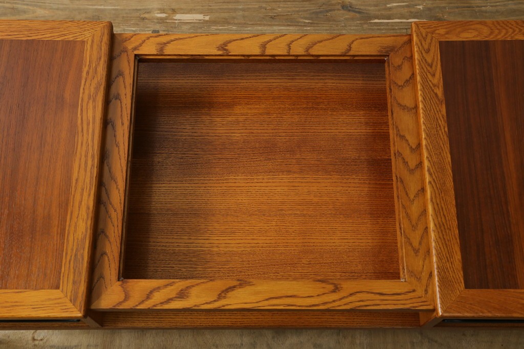 中古　美品　ACME Furniture(アクメ ファニチャー)　JETTY(ジェッティ)　見せる収納が楽しめるガラス天板のコーヒーテーブル　定価約12万円　(R-085408)