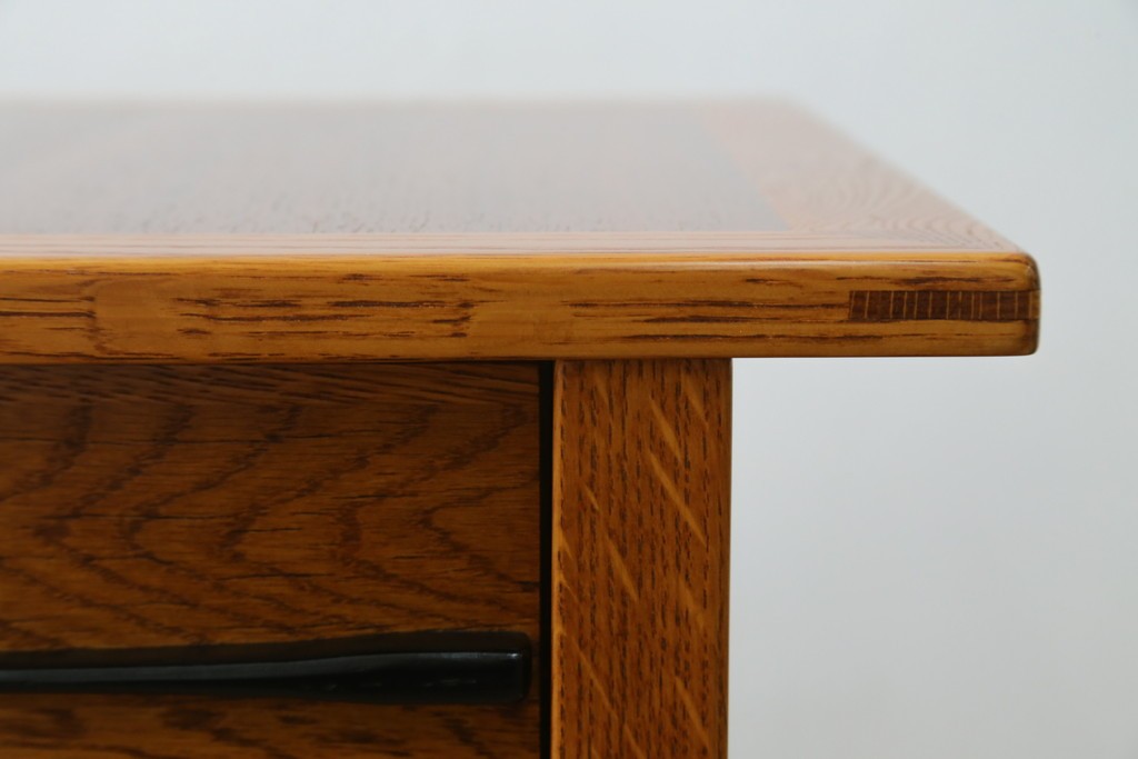 中古　美品　ACME Furniture(アクメ ファニチャー)　JETTY(ジェッティ)　見せる収納が楽しめるガラス天板のコーヒーテーブル　定価約12万円　(R-085408)