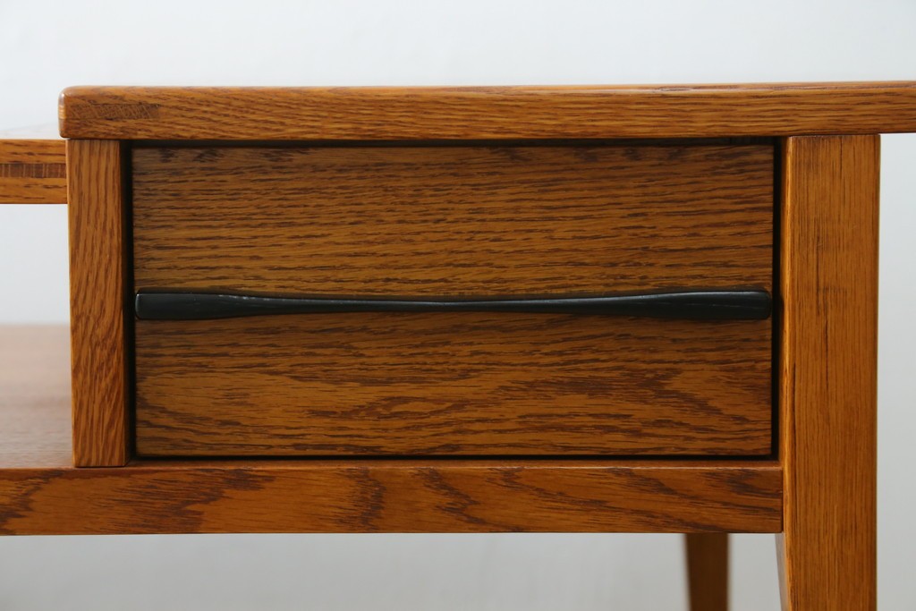 中古　美品　ACME Furniture(アクメ ファニチャー)　JETTY(ジェッティ)　見せる収納が楽しめるガラス天板のコーヒーテーブル　定価約12万円　(R-085408)