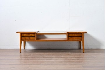 中古　美品　ACME Furniture(アクメ ファニチャー)　JETTY(ジェッティ)　見せる収納が楽しめるガラス天板のコーヒーテーブル　定価約12万円相当　(R-085408)