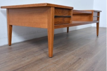 中古　美品　ACME Furniture(アクメ ファニチャー)　JETTY(ジェッティ)　見せる収納が楽しめるガラス天板のコーヒーテーブル　定価約12万円相当　(R-085408)