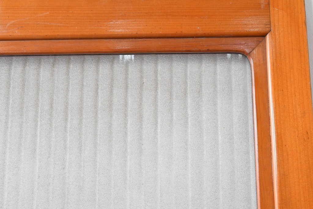 ヴィンテージ建具　リブ入りの大きなガラスが魅力の扉1枚　(R-085411)