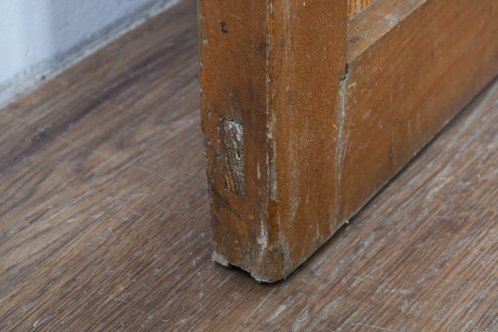 アンティーク建具　素朴な木肌と腰金物が印象的な蔵戸1枚　(R-085412)