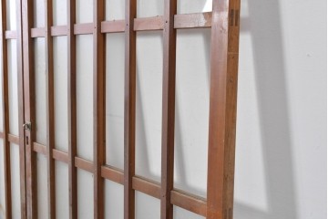 ヴィンテージ建具　縦桟の意匠が素朴なガラス入り玄関戸2枚セット　(R-085413)