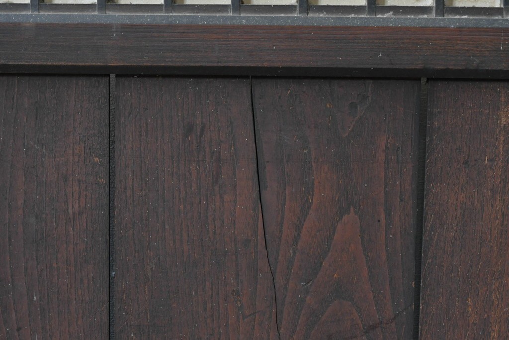 アンティーク建具　縦桟格子がすっきりとした印象の障子帯戸1枚　(R-085417)