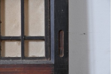 アンティーク建具　縦桟格子がすっきりとした印象の障子帯戸1枚　(R-085417)