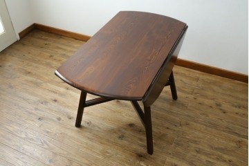 イギリスヴィンテージ　アーコール(ERCOL)　シンプルで機能性の良いバタフライテーブル　(R-085424)
