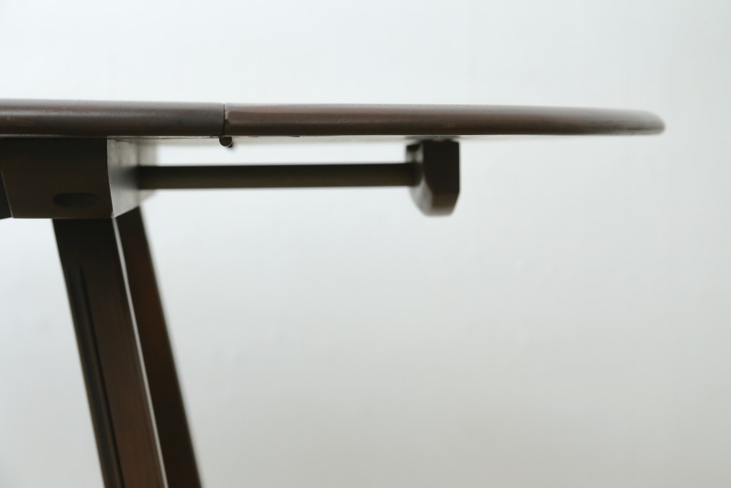 イギリスヴィンテージ　アーコール(ERCOL)　シンプルで機能性の良いバタフライテーブル　(R-085424)