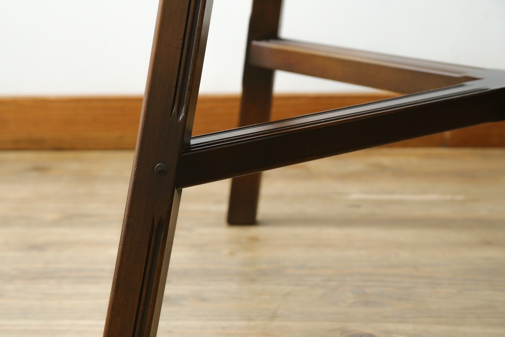 イギリスヴィンテージ　アーコール(ERCOL)　シンプルで機能性の良いバタフライテーブル　(R-085424)
