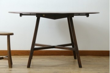 イギリスヴィンテージ　アーコール(ERCOL)　シンプルで機能性の良いバタフライテーブル　(R-085424)
