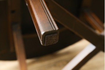 イギリスヴィンテージ　アーコール(ERCOL)　シンプルで機能性の良いバタフライテーブル　(R-085424)
